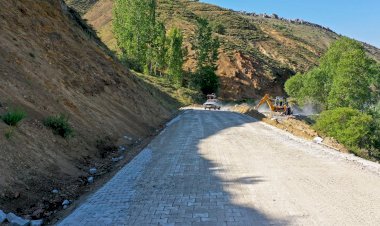 Büyükşehir’den 3 İlçeye 57 Bin Metrekare Parke Çalışması