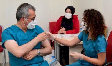 Başkan Güngör’den Aşı Daveti: Bir Kahramanlık Daha Yap!