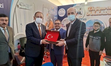 Gençlik Fuarında Dulkadiroğlu Standına Büyük İlgi