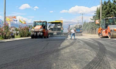 Şehrin Ulaşım Altyapısı Büyükşehir’le Güçleniyor
