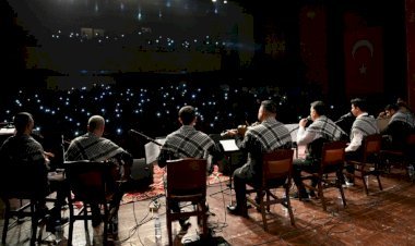 Büyükşehir’in Sıra Gecesi Coşku Dolu Anlara Sahne Oldu