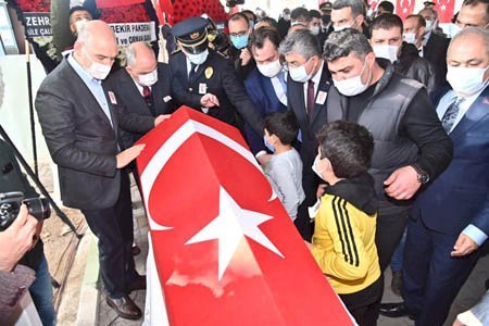 Şehit Polis Memuru Barış Göl Dualarla Ebediyete Uğurlandı