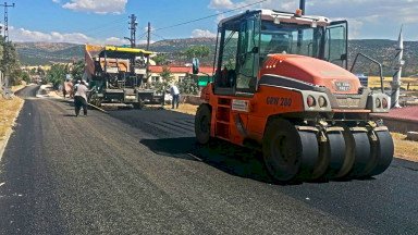 İlçelerde Ulaşım Ağı Güçlendiriliyor