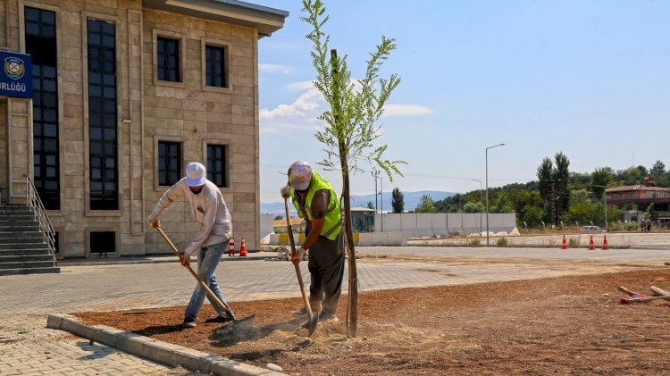 Gaziantep Yolu’na Yeni Yeşil Alan