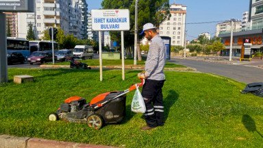 Büyükşehir’den Yeşil Alanlarda Bakım Çalışması