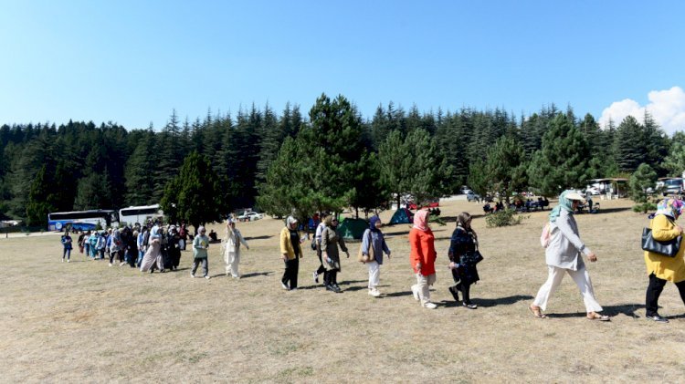 Kadınlarla Baş Başa Doğa Gezileri’nin Yeni Rotası Ali Kayası ve Başkonuş Yaylası Oldu