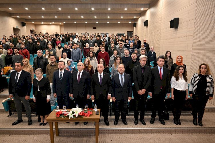 KSÜ’de 21. Yüzyıl Gençlik Yetkinlikleri ve Sivil Toplum Çalışmaları Konferansı Düzenlendi