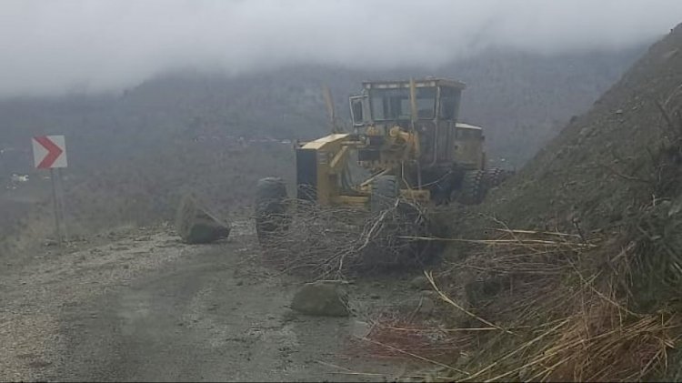 Büyükşehir, Kuzey İlçelerde de Yağışlara Karşı Mücadelesini Sürdürüyor