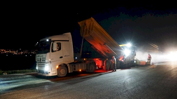 Büyükşehir’den Elmalar Yolunda Kesintisiz Asfalt Mesaisi